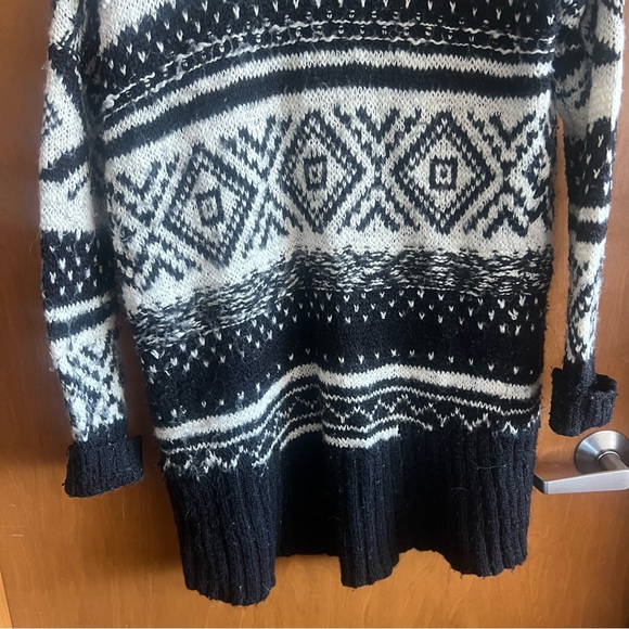 Abercrombie Open Thick Knit Cardigan - Picture 7 of 15